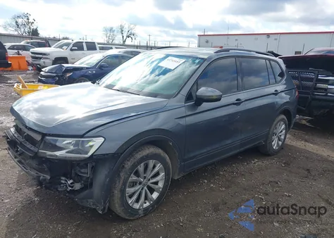 2019 Volkswagen Tiguan 2.0T S z USA, uszkodzony, nr VIN 3VV1B7AX5KM009121